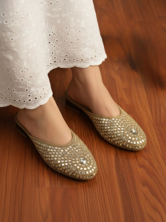 Womens Gold Party Wear Embellished Pattern Round Toe Block Heel Mules