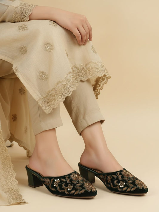 Womens Green Ethnic Embellished Round Toe Block Heels Mules
