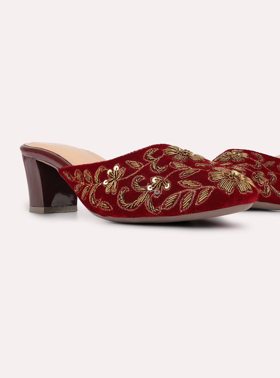 Womens Maroon Ethnic Embellished Round Toe Block Heels Mules