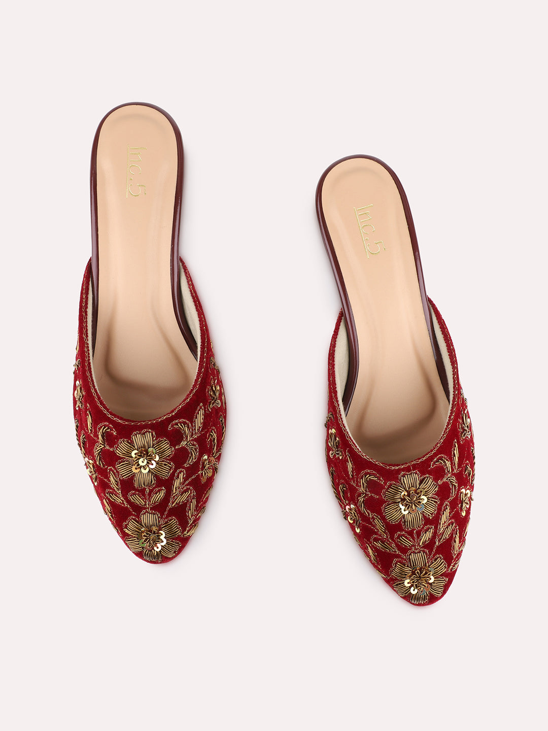 Womens Maroon Ethnic Embellished Round Toe Block Heels Mules