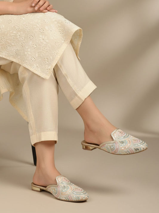 Womens Golden Ethnic Embellished Round Toe Block Mules