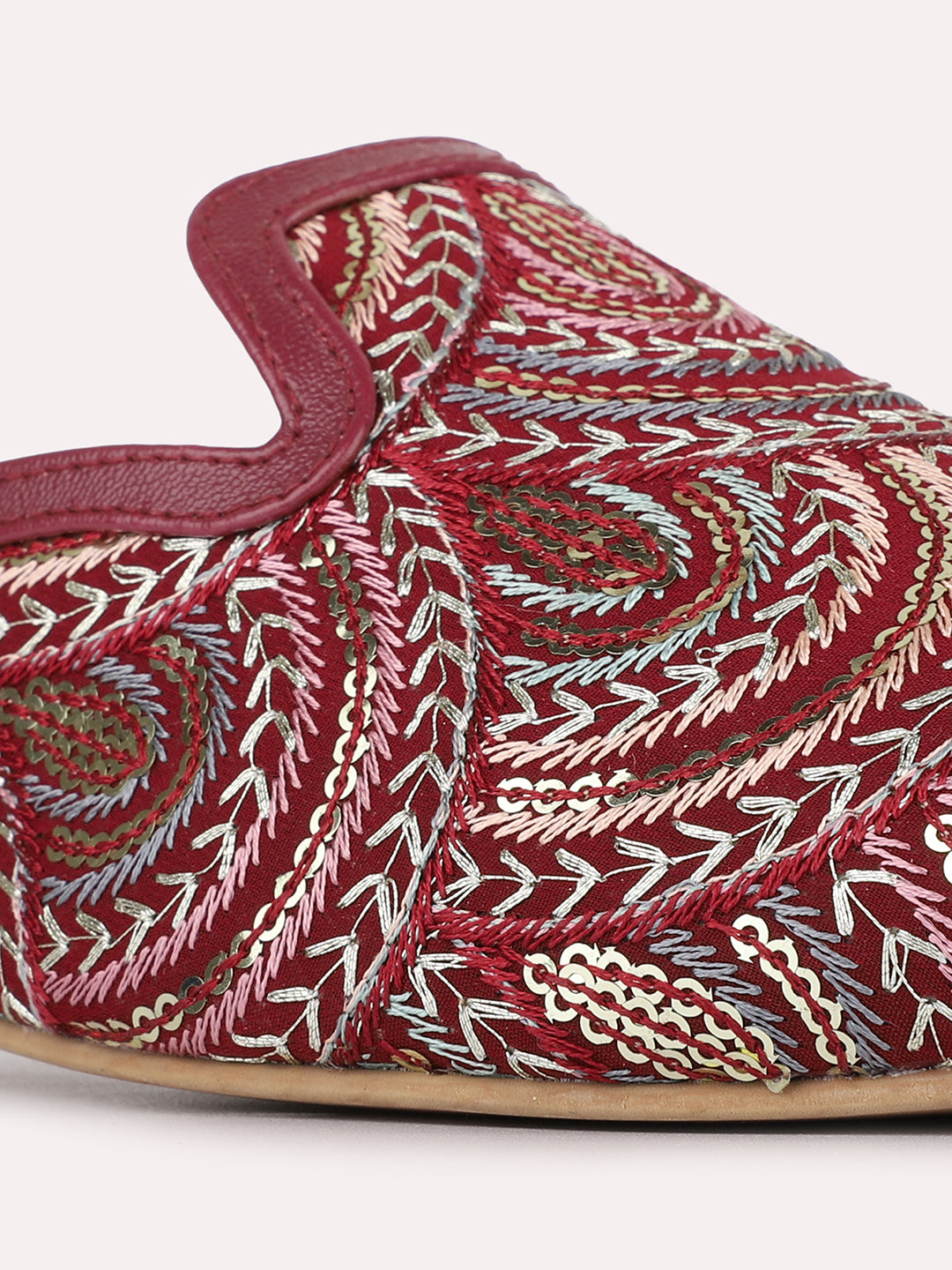 Womens Maroon Ethnic Embellished Round Toe Block Mules