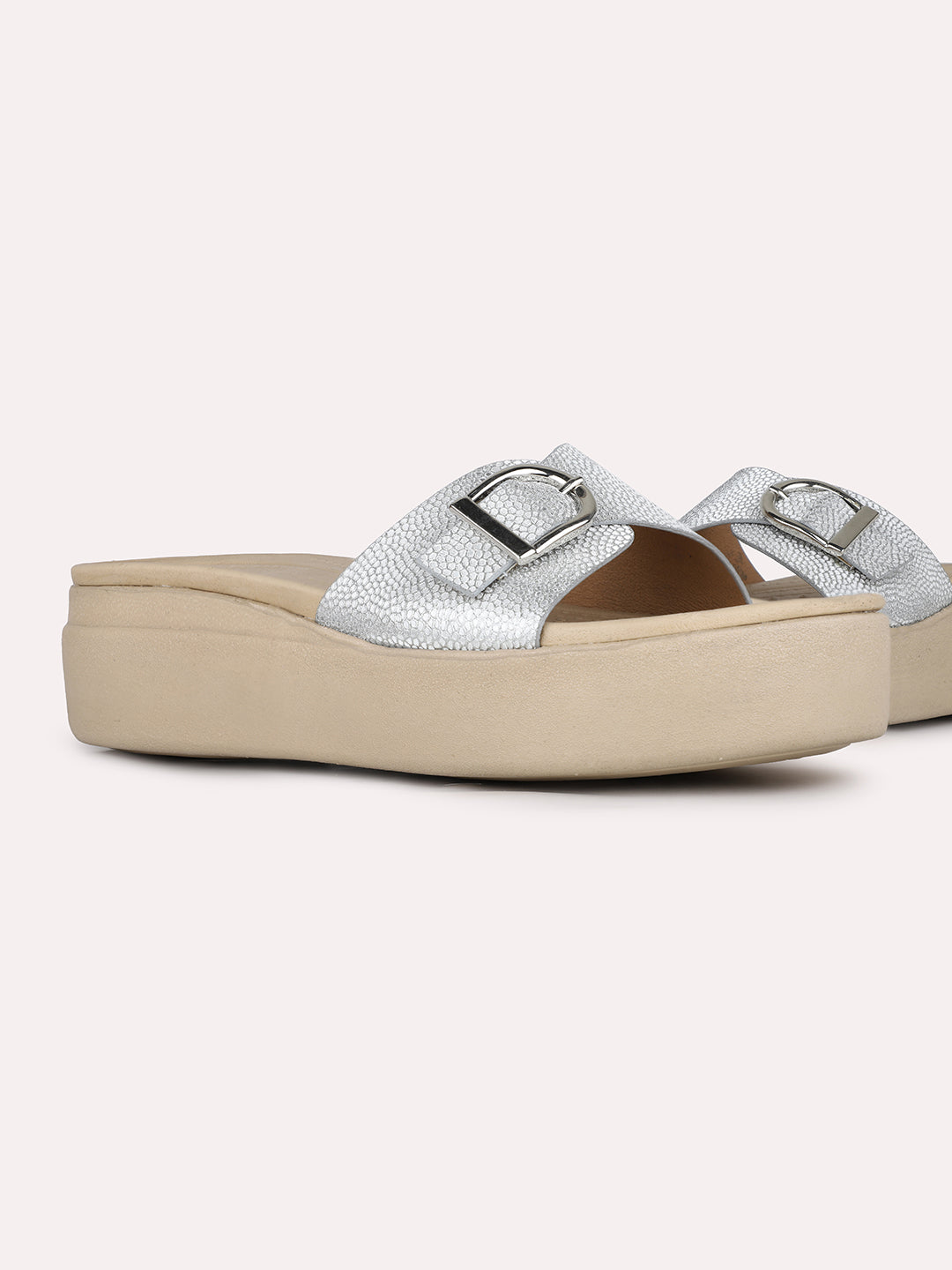 Women Silver Casual Solid Round Toe Wedge Heel Sandals