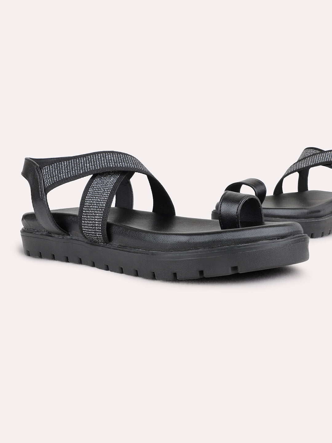 Womens Black Casual Solid One Toe Flat Sandals
