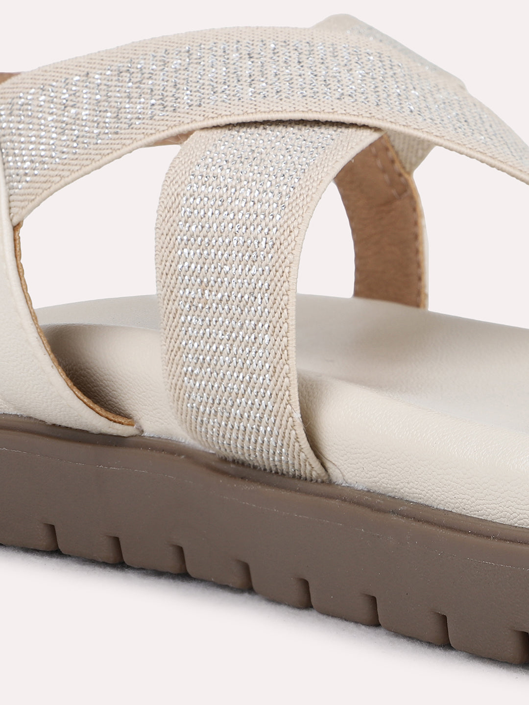 Womens Cream Casual Solid One Toe Flat Sandals