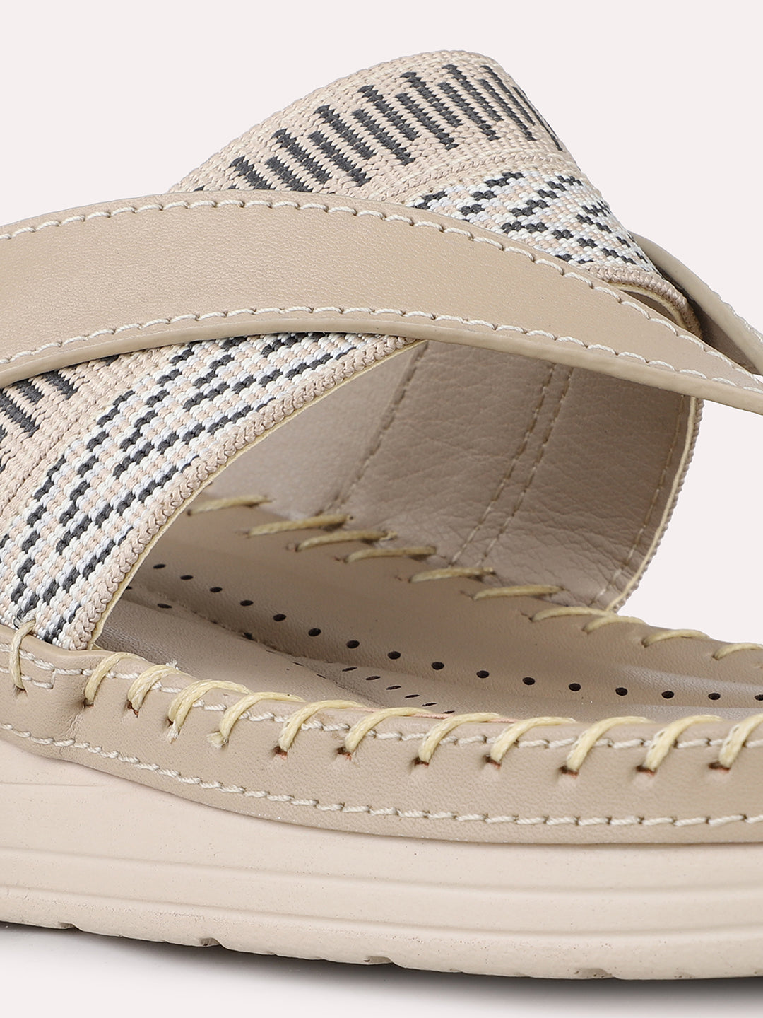 Women Beige Casual Printed Round Toe Flatform Heels