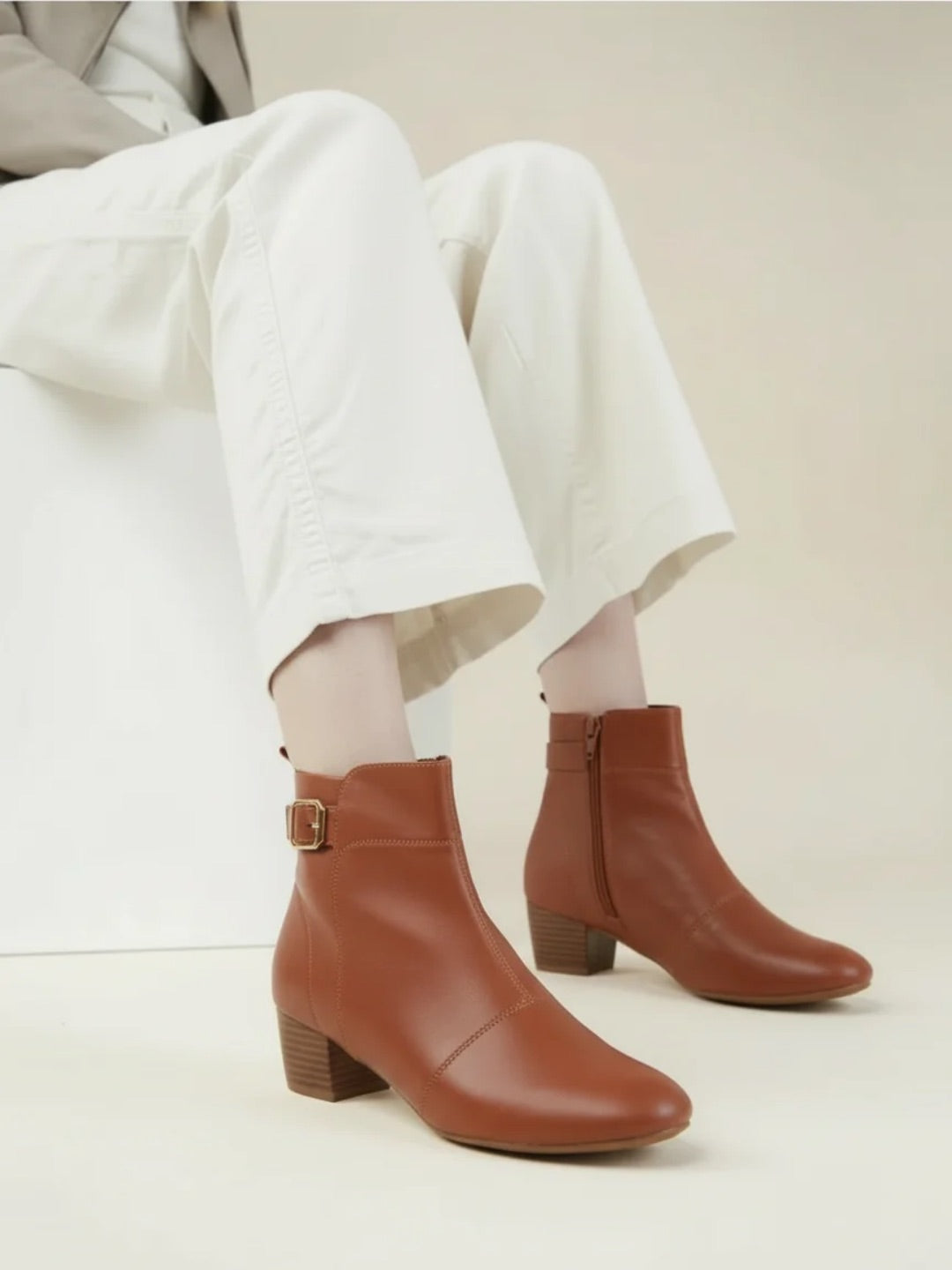 Women Tan Solid Boots