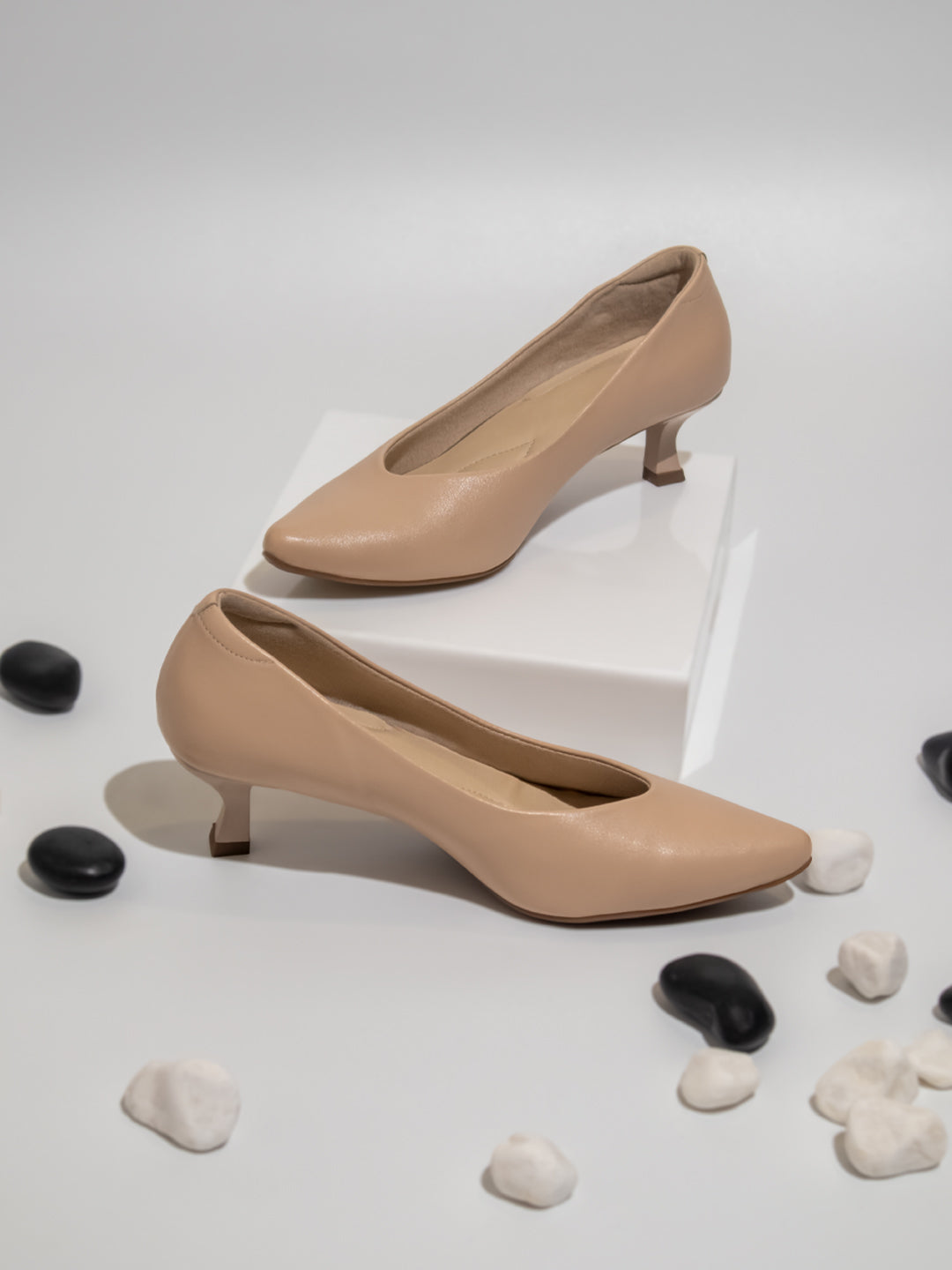 Women Beige Solid Kitten Pumps