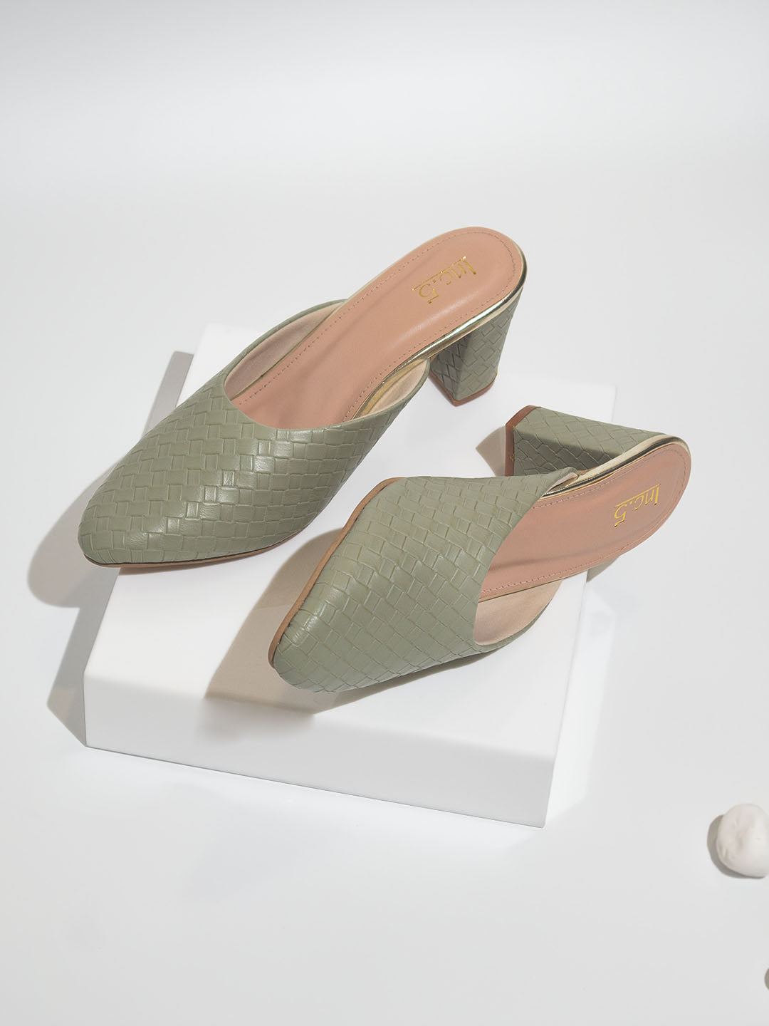 Women Green Textured Block Mules