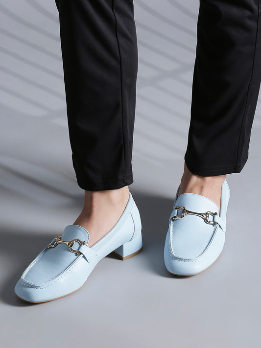 Women Blue Solid Moccasins with Buckle Detail