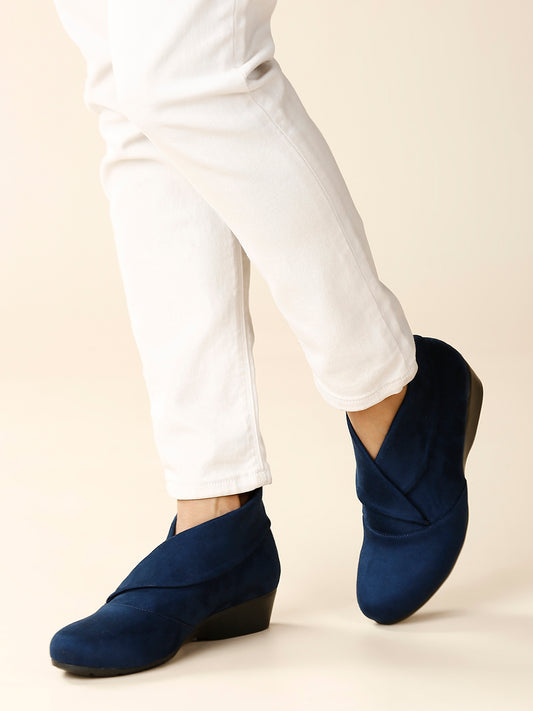 Women Navy Mid-Top Regular Boots