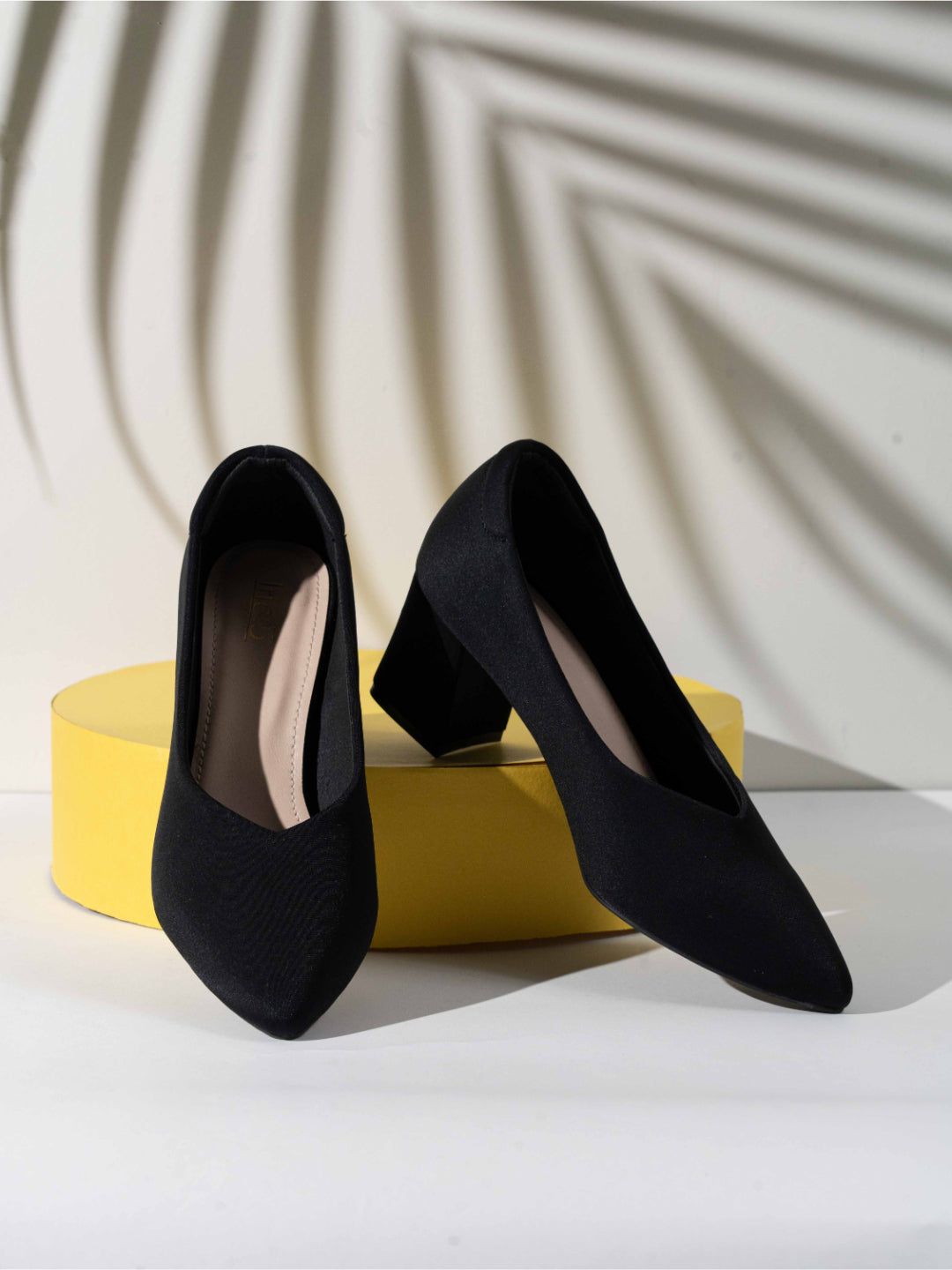 Women Black Textured Block Pumps