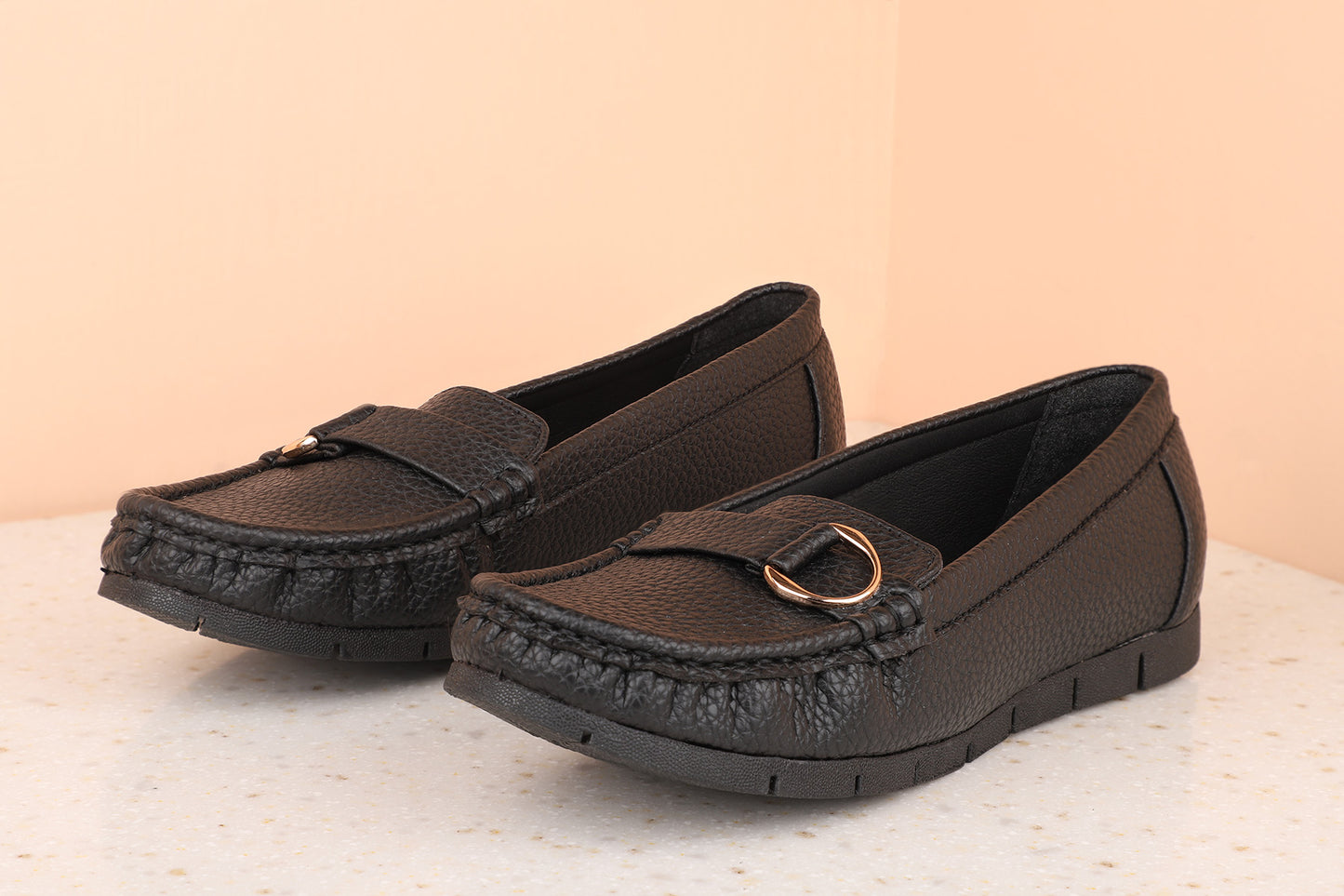 Women Black Solid Flats Loafers