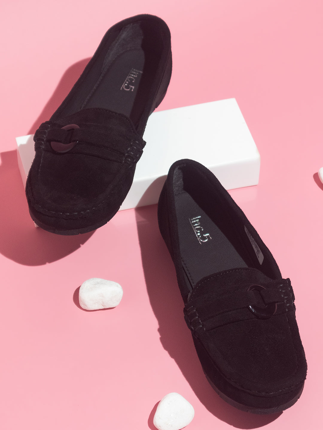 Women Black Solid Loafers