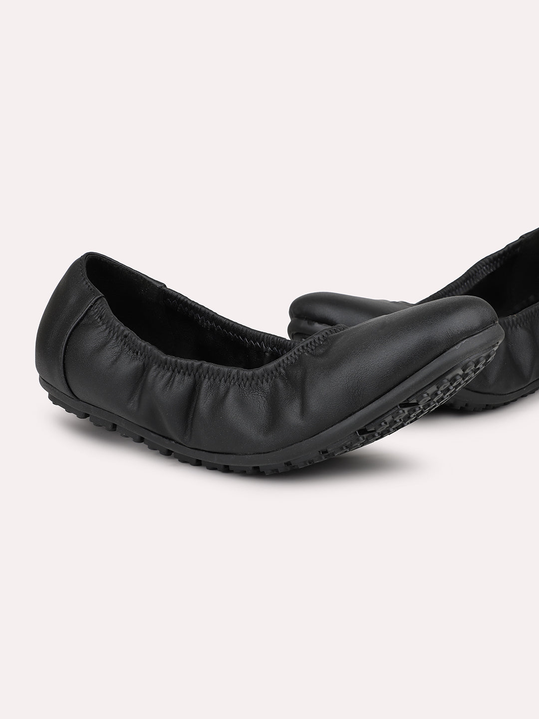 Women Black Solid Ballerinas Flats