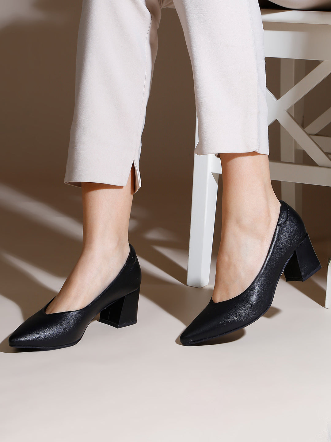 Women Black Pointed Toe Block Heels Pumps