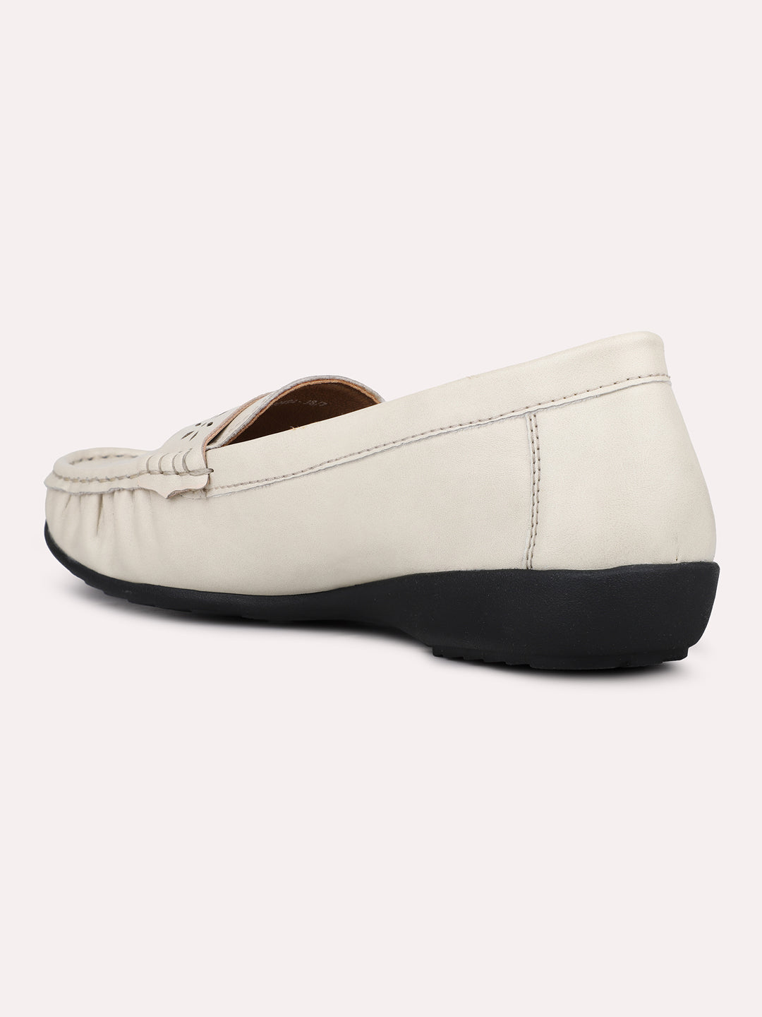 Womens Cream Casual Square toe Loafers