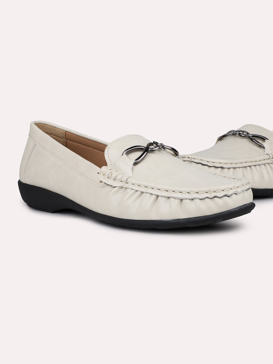 Womens Cream Casual Square toe Loafers