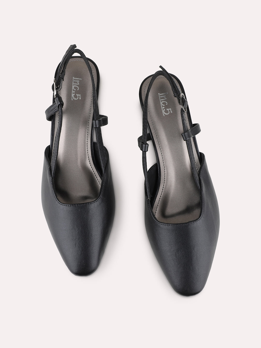 Womens Black Party Wear Solid Pointed Block Heel Sandals