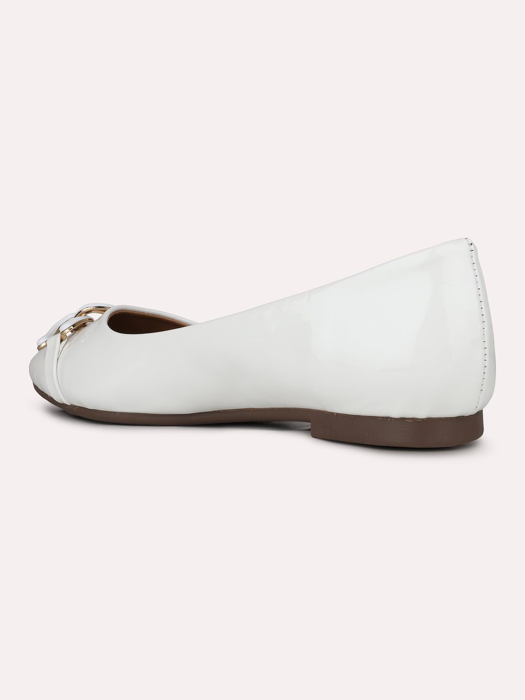 Womens White Party Wear Solid Pointed Toe Ballerinas