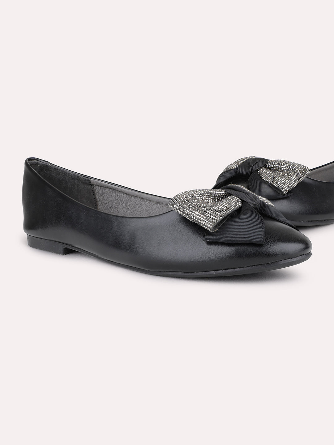 Womens Black Casual Solid Round Toe Flat Ballerinas