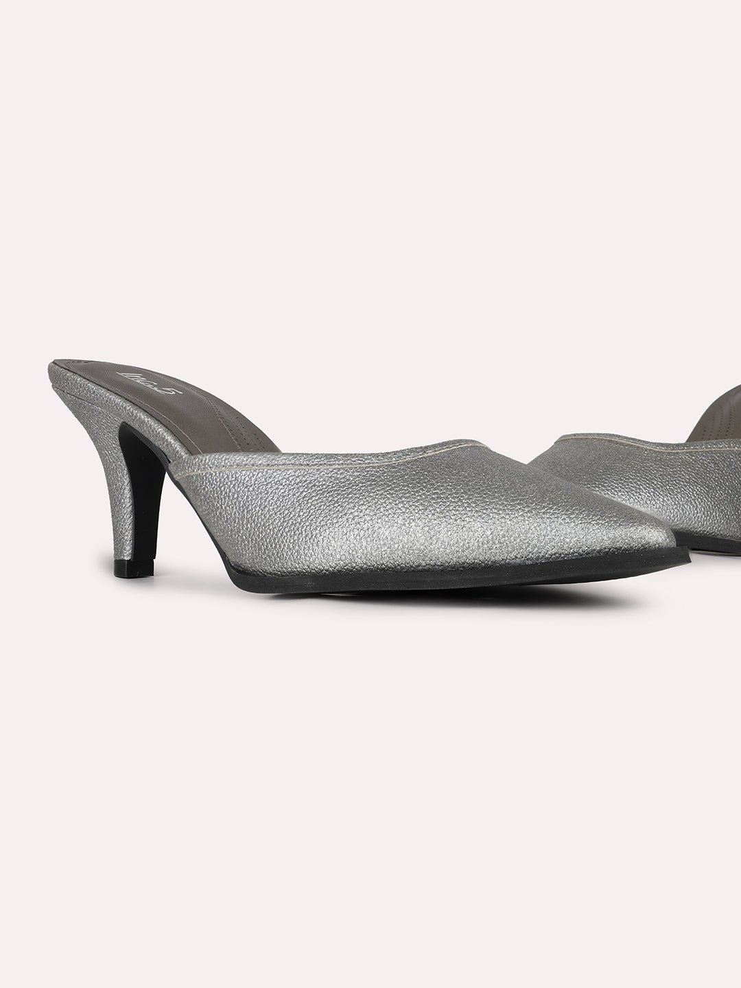 Women Pewter Party Wear Solid Pointed Kitten Heel Mules