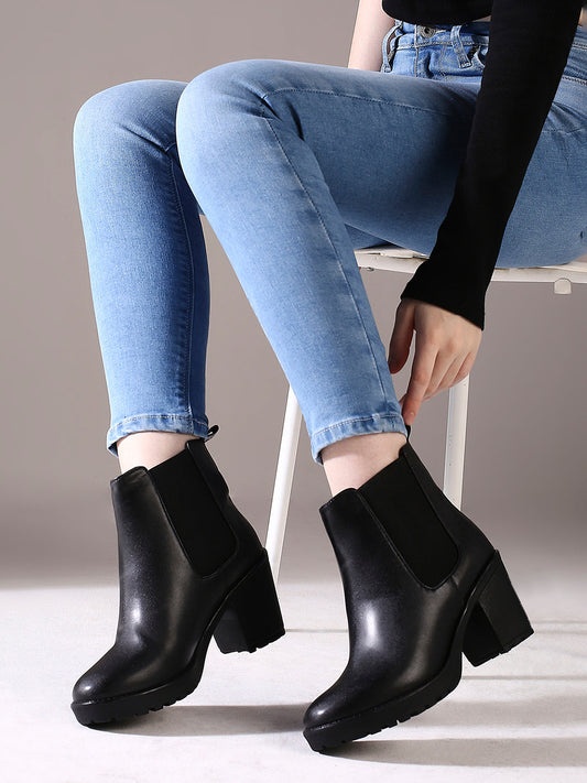 Womens Black Casual Solid Round toe Chelsea Boots