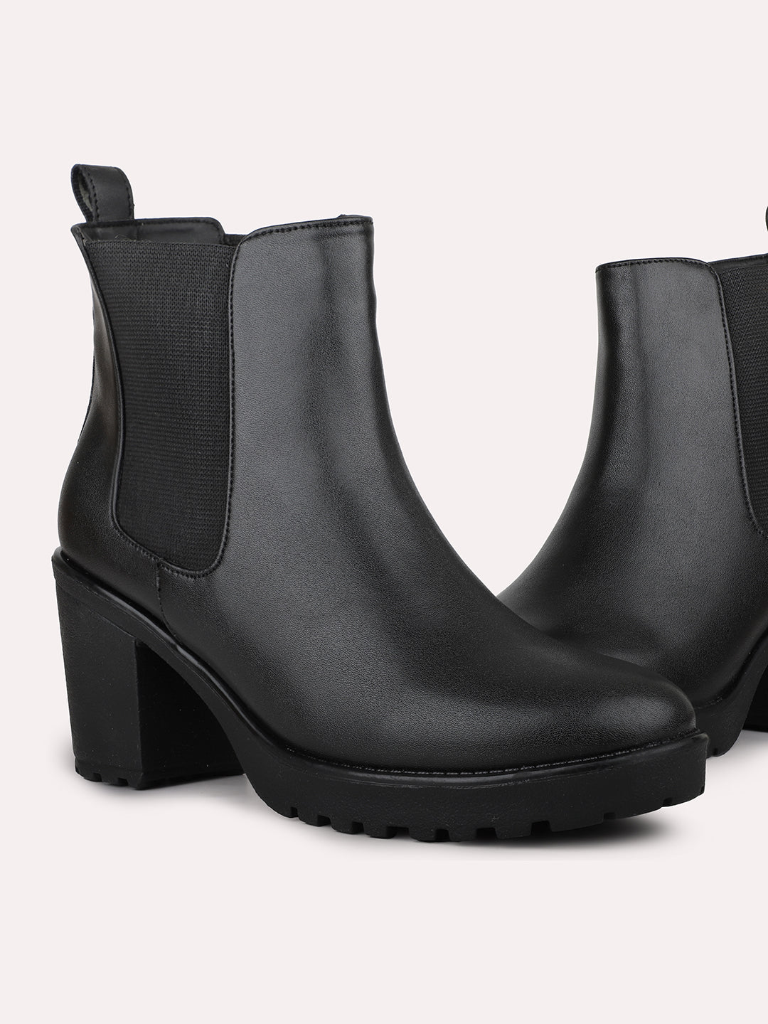 Womens Black Casual Solid Round toe Chelsea Boots