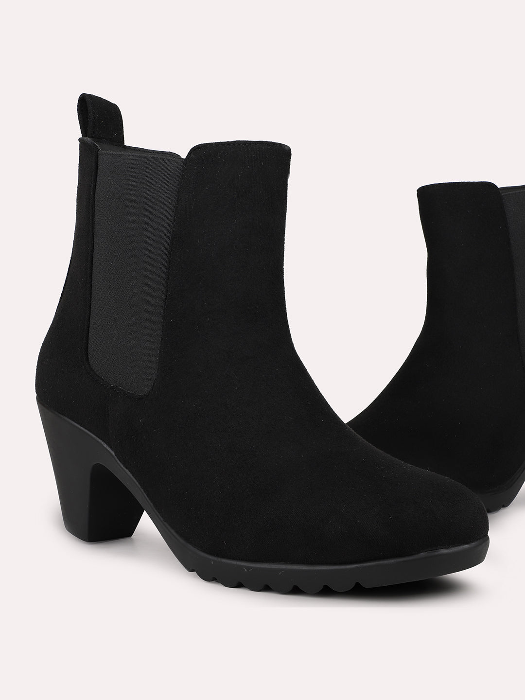 Womens Black Casual Solid Round toe Chelsea Boots