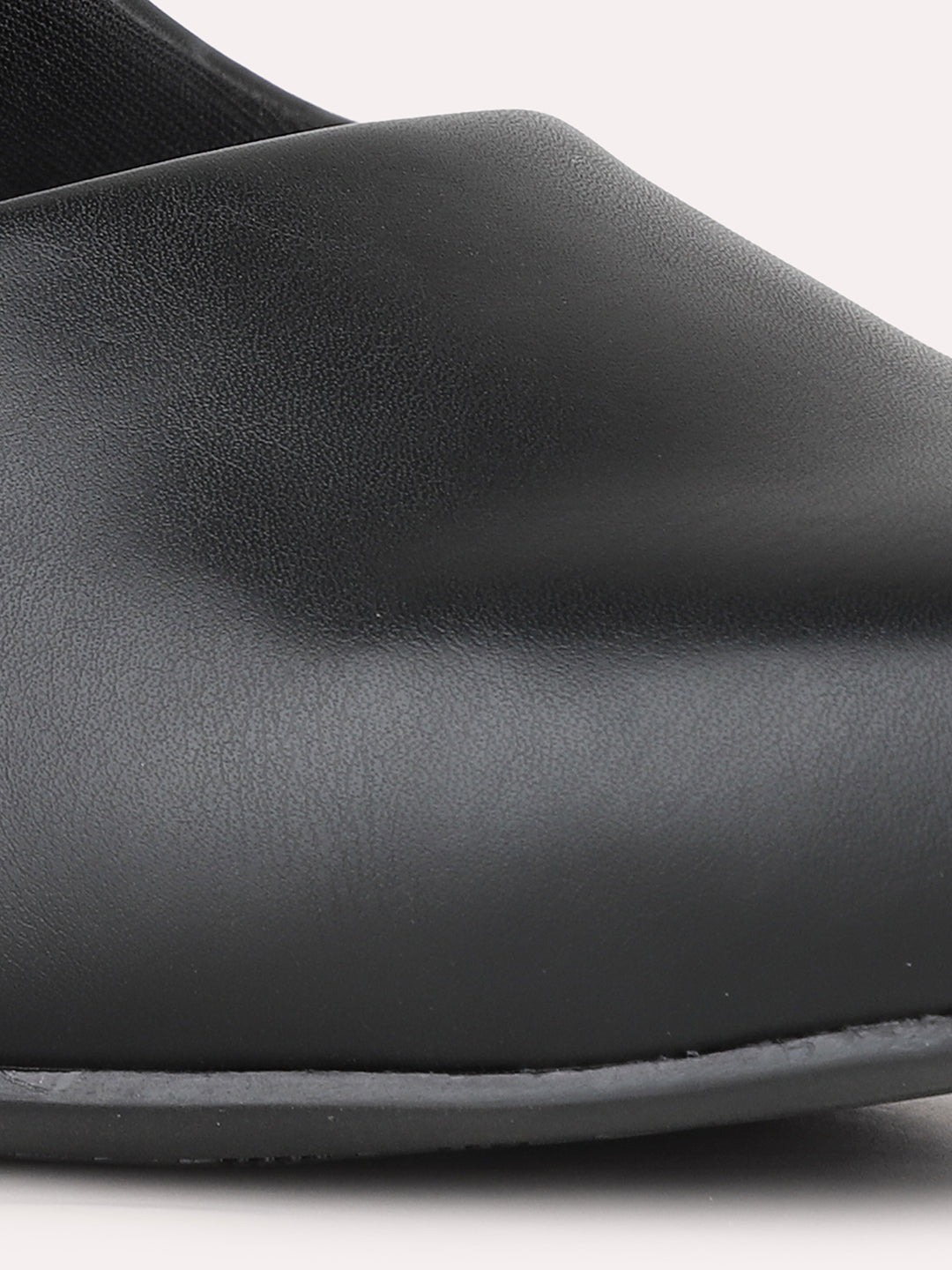 Women Black Party Wear Solid Round Toe Pumps