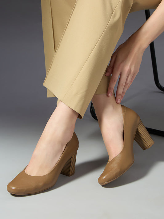 Women Tan Party Wear Solid Round Toe Pumps