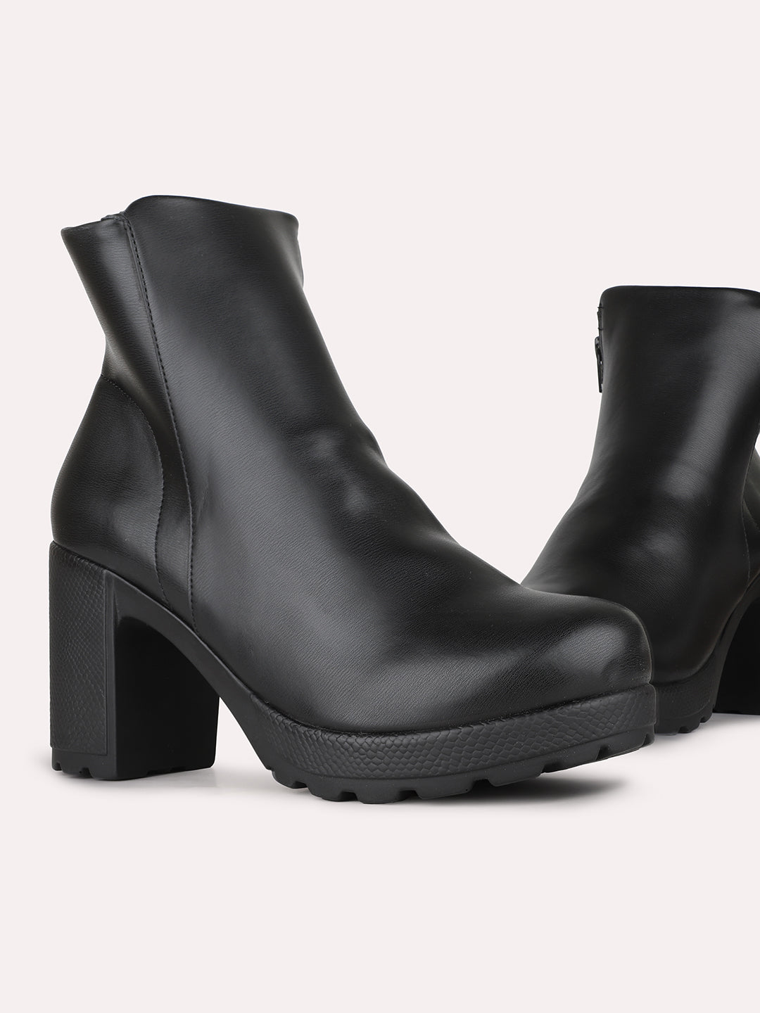 Womens Black Party Wear Solid Round Toe Ankle Boots