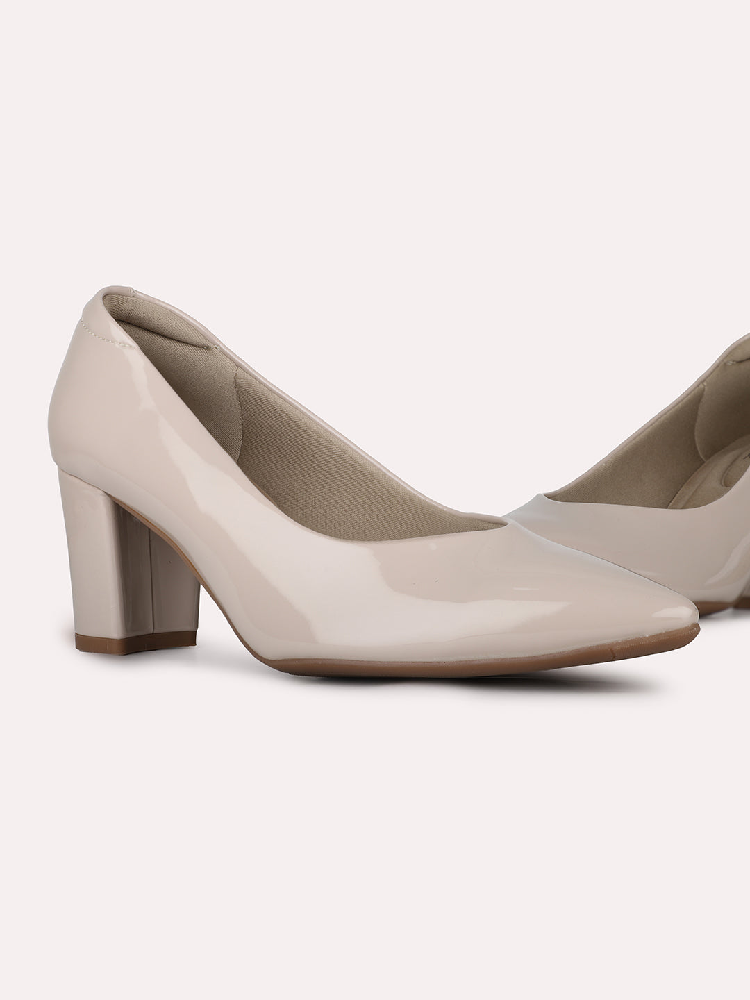 Womens Nude Party Wear Solid Pointed Pumps