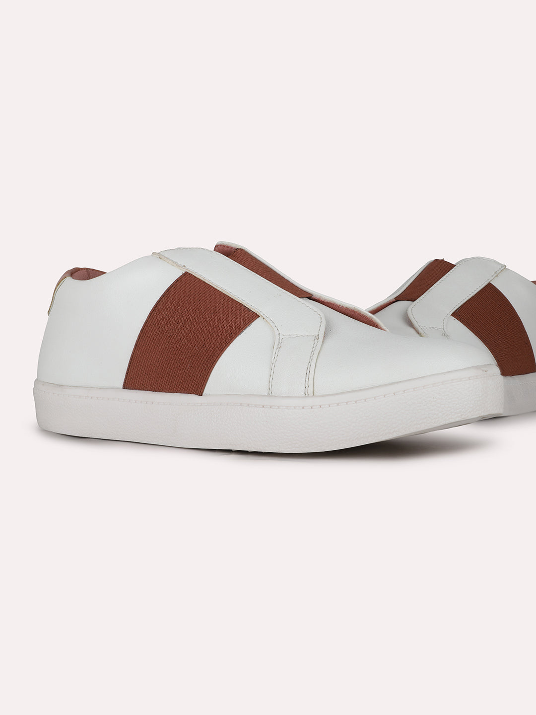 Womens Peach Casual Solid Round Toe Sneakers