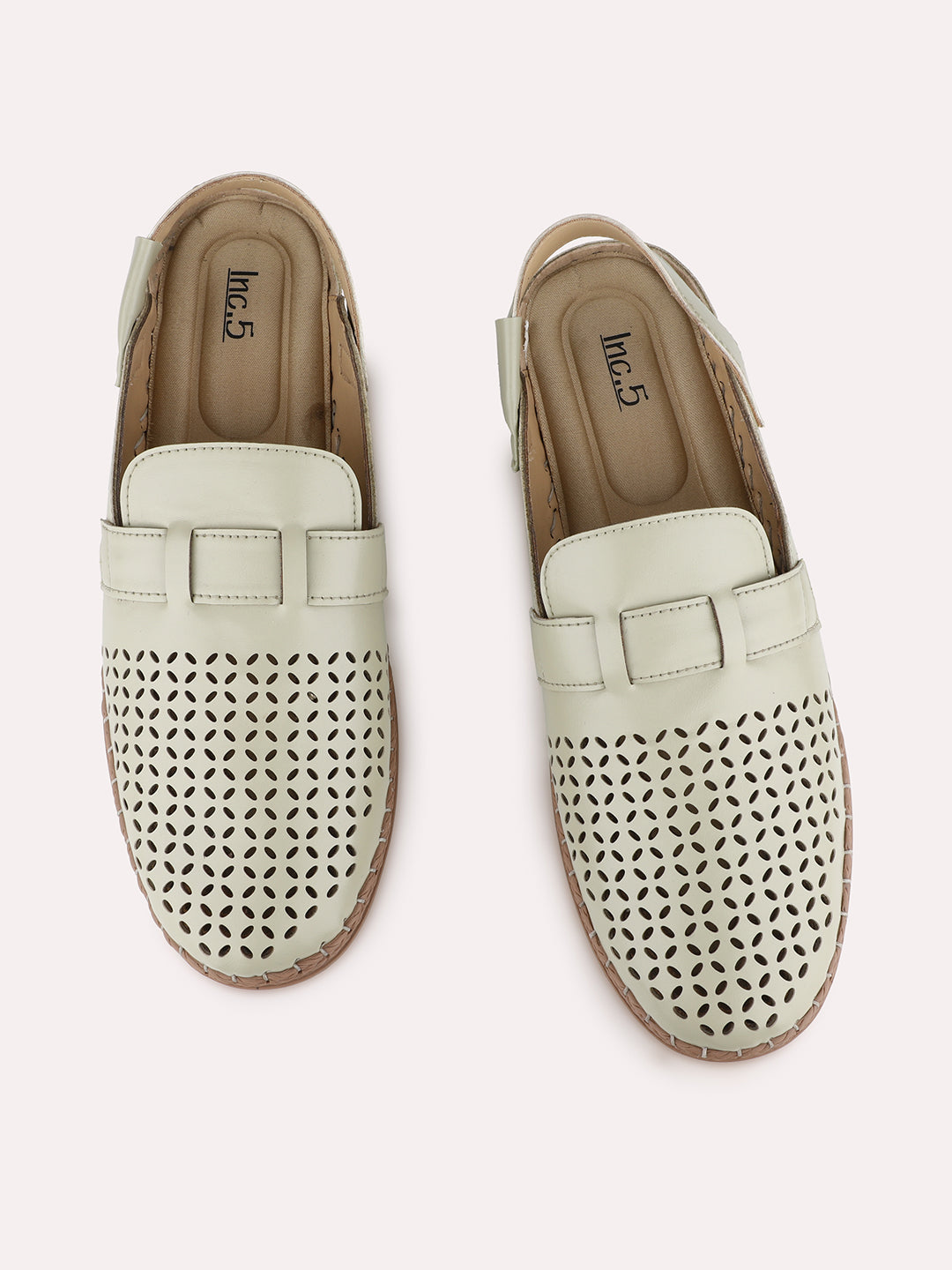 Women Green Casual Solid Round Toe Sandals