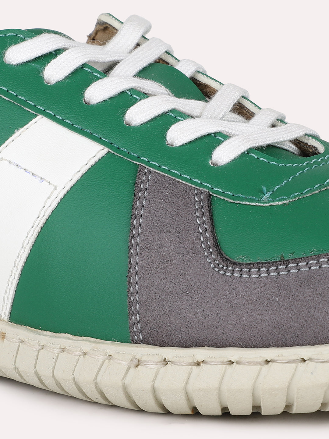Womens Green Casual Solid Round Toe Sneakers