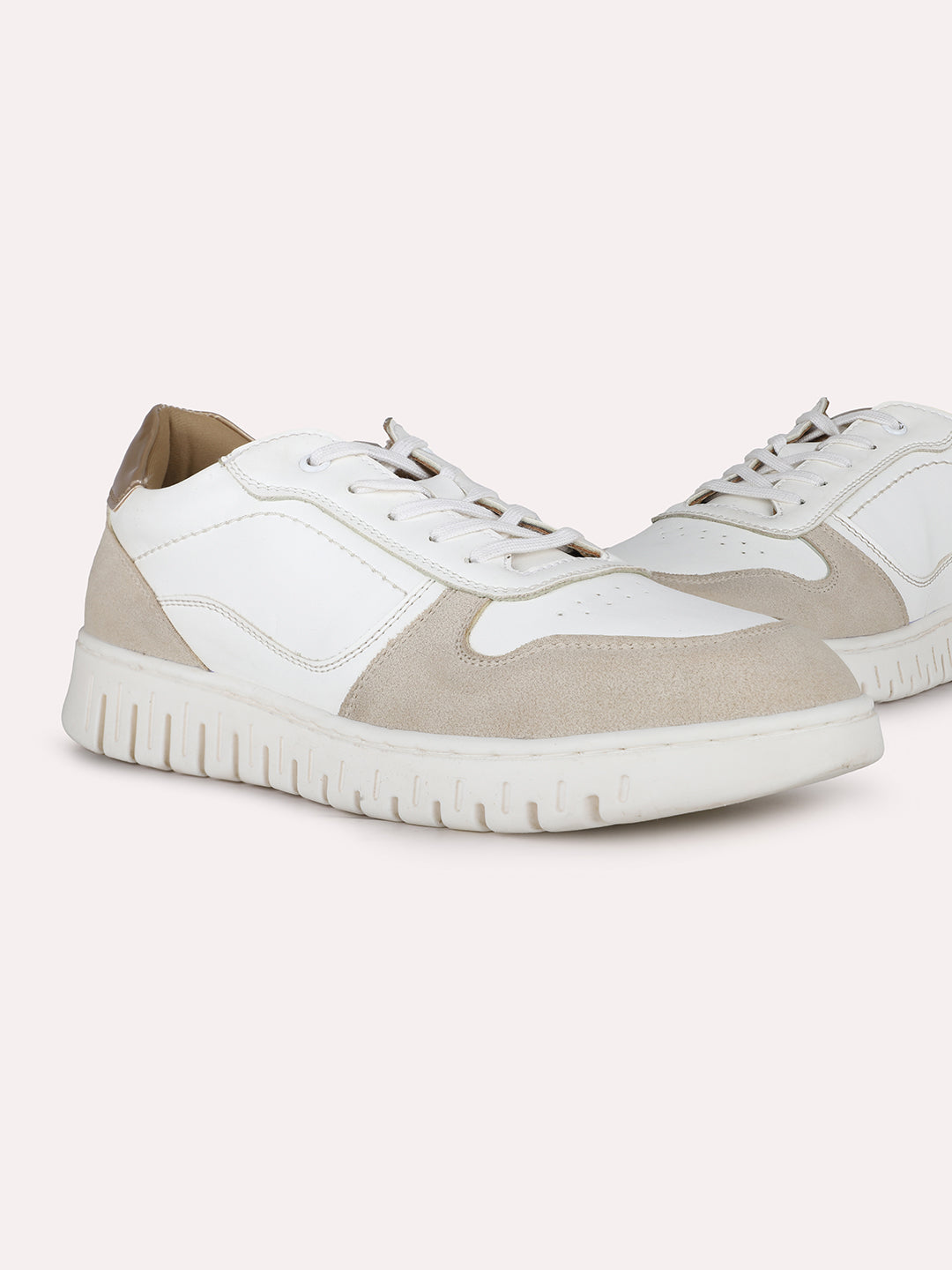 Womens Golden Casual Solid Round Toe Sneakers