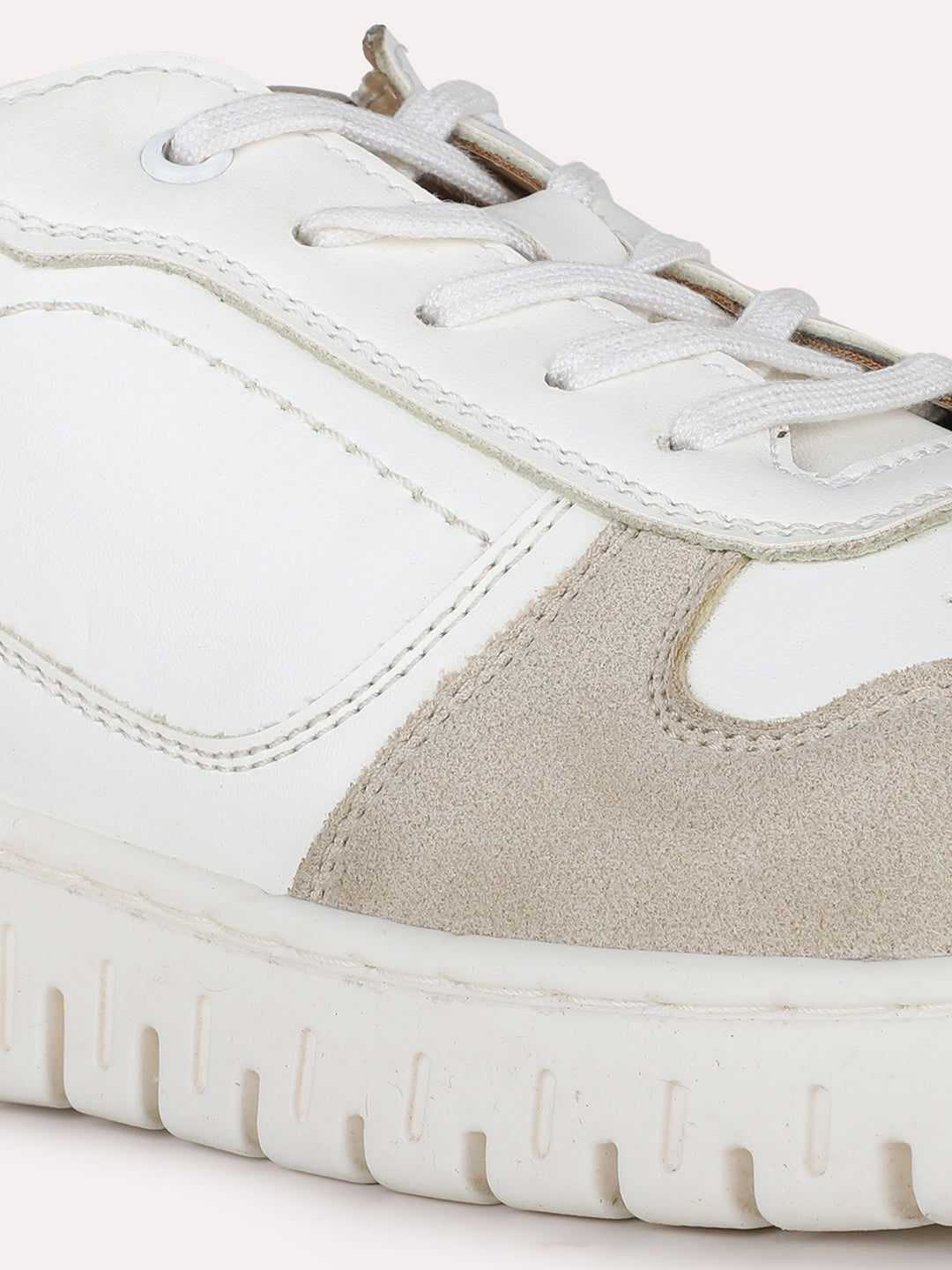 Womens Golden Casual Solid Round Toe Sneakers