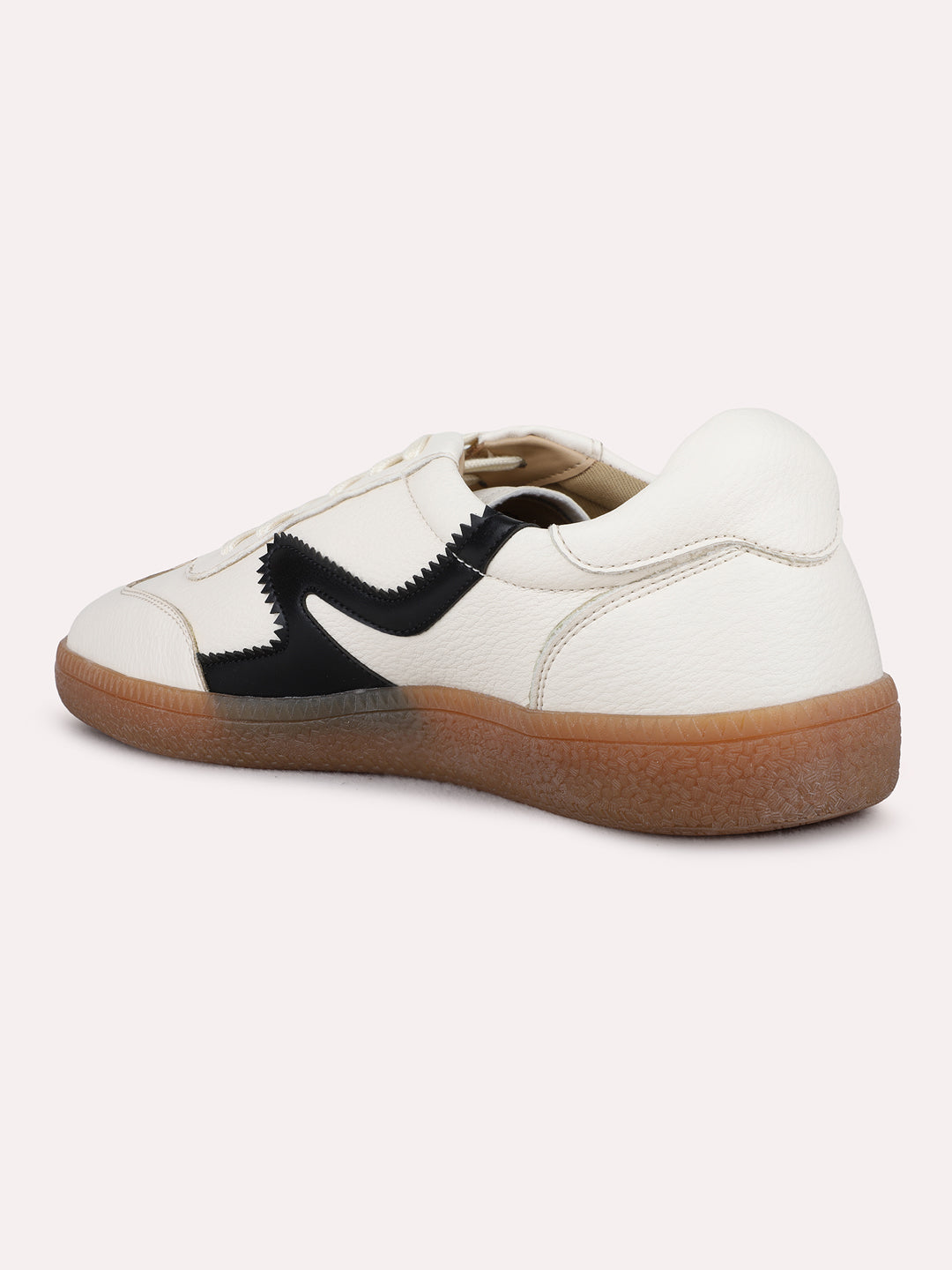 Womens White Casual Textured Round Toe Sneakers