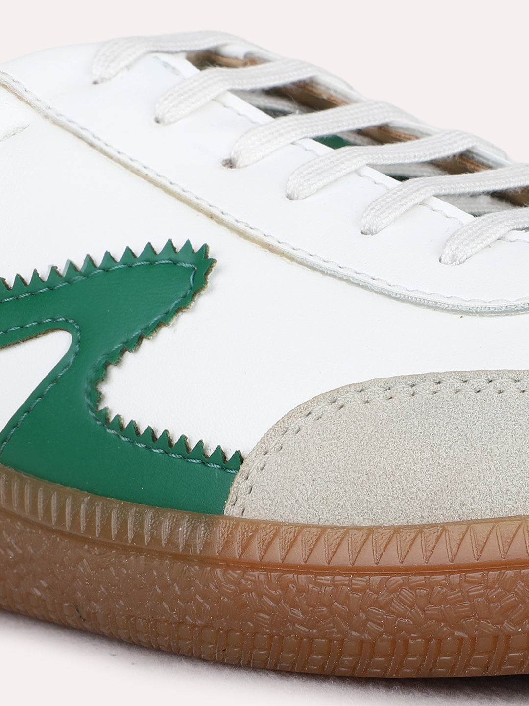 Womens White Casual Textured Round Toe Sneakers