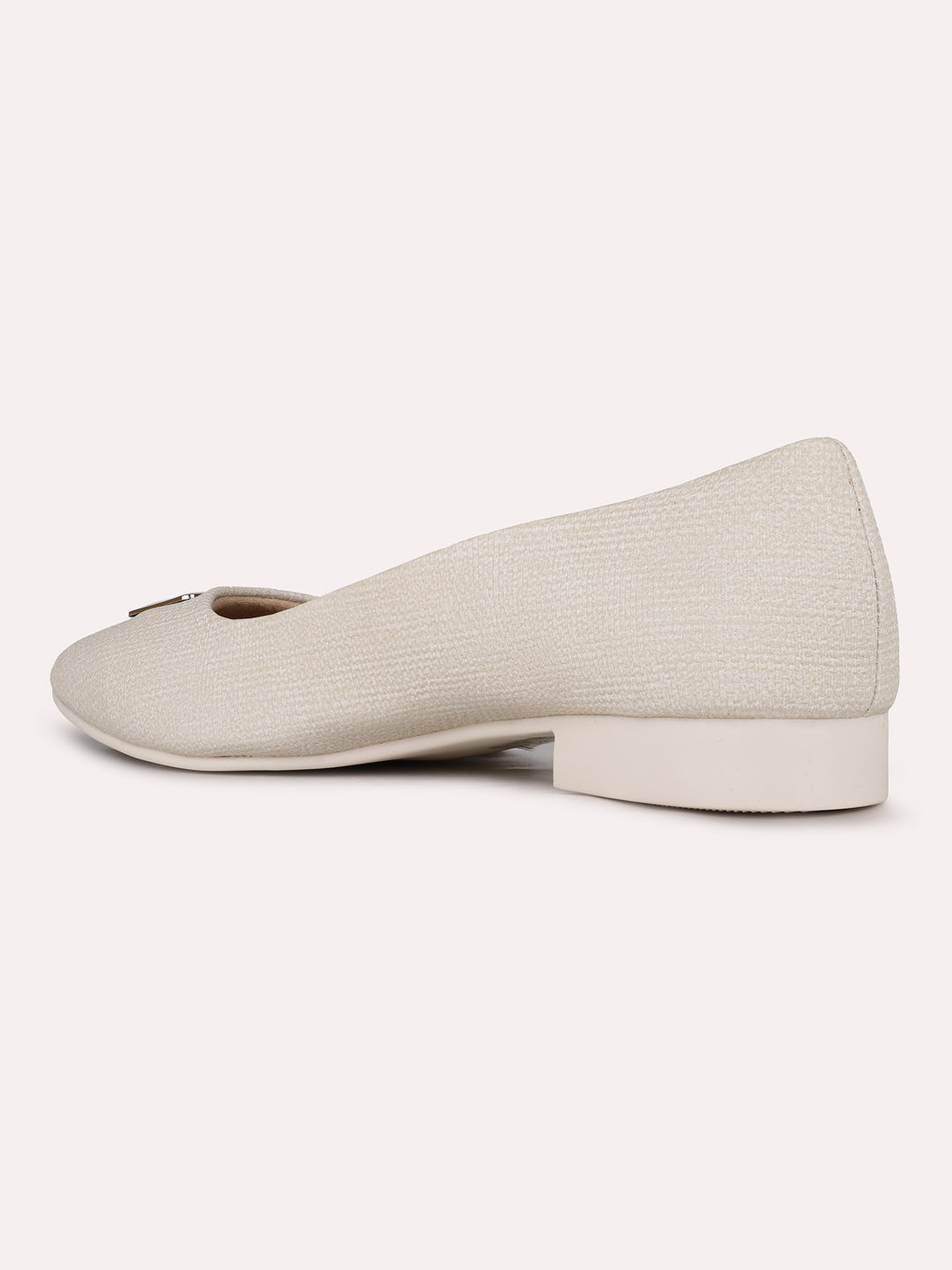 Womens Cream Party Wear Solid Pointed Toe Ballerinas