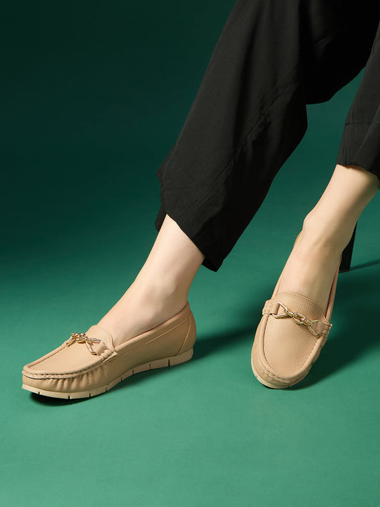 Womens Peach Casual Solid Round Toe Loafers