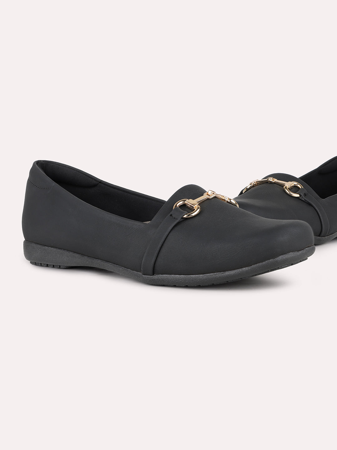 Women Black Casual Solid Pointed Loafers