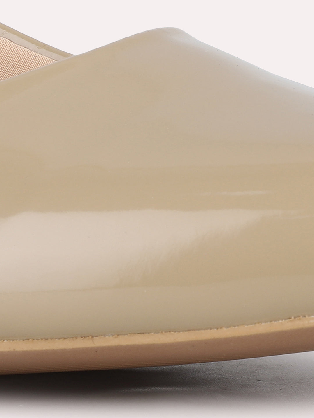 Women Beige Casual Wear Solid Pointed Block Heel Pumps