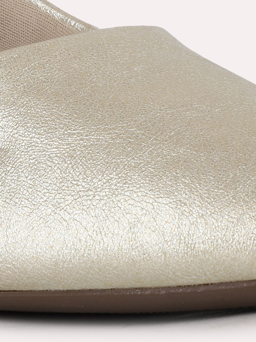 Womens Golden Party Wear Solid Pointed Toe Mules