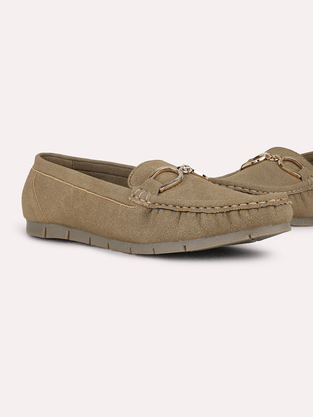 Womens Green Party Wear Solid Round Toe Loafers