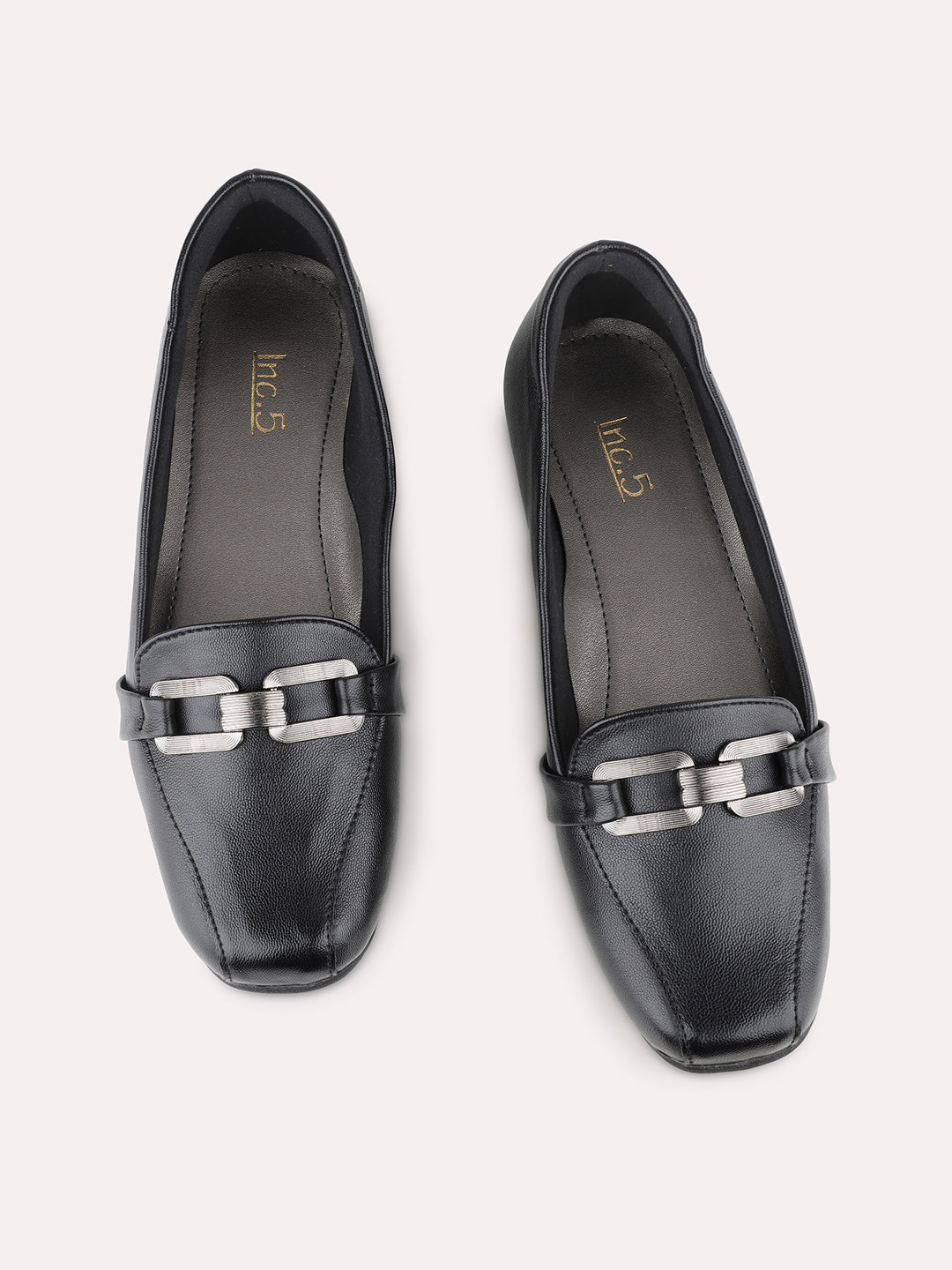 Women Black Casual Solid Pointed Pumps