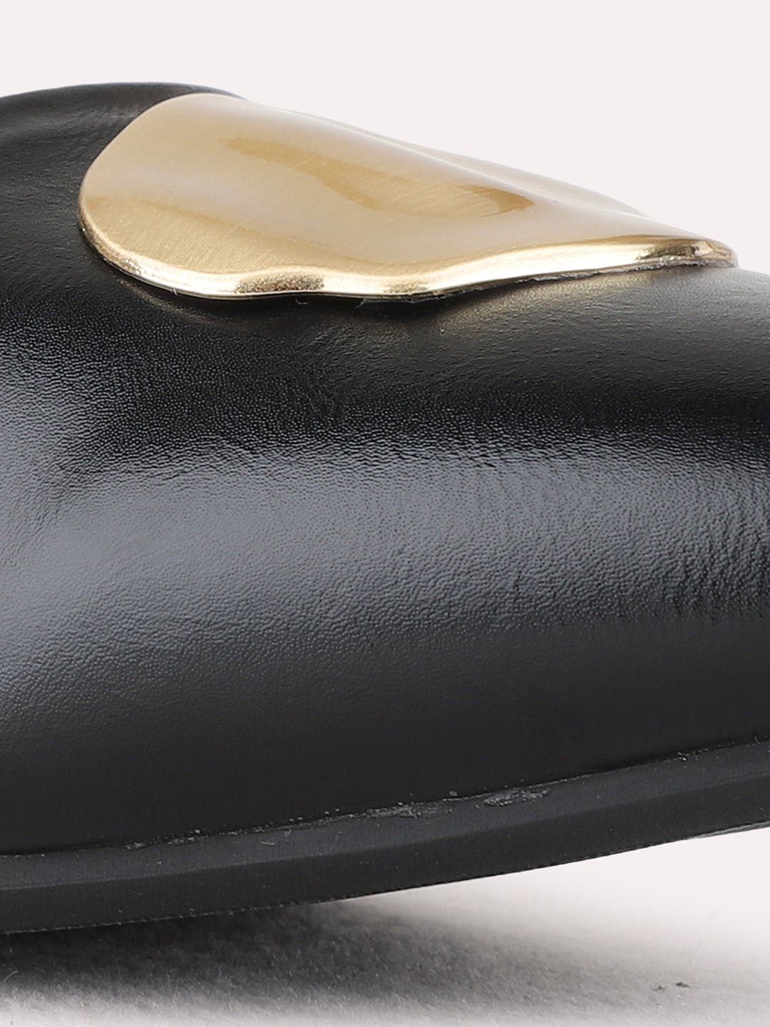 Womens Black Party Wear Solid Pattern Pointed Toe Block Heel Pumps