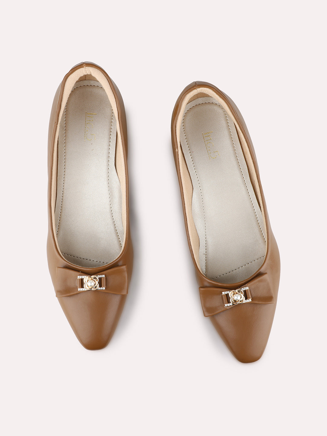 Womens Tan Party Wear Solid Pattern Block Heel Pumps