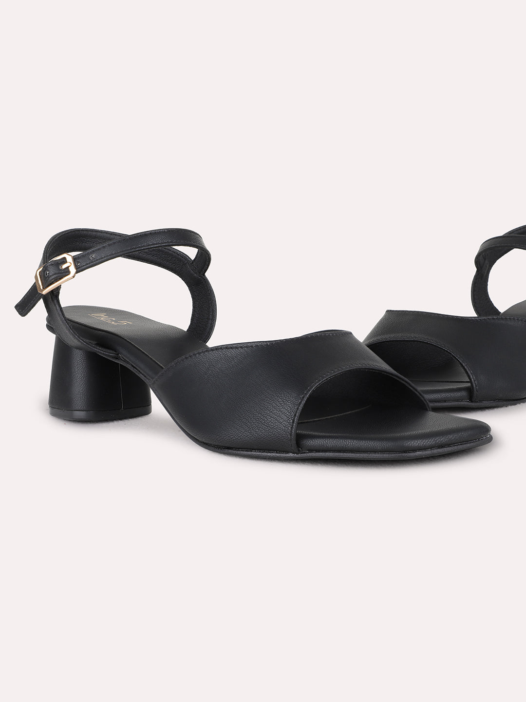 Womens Black Party Wear Solid Block Heel Sandals